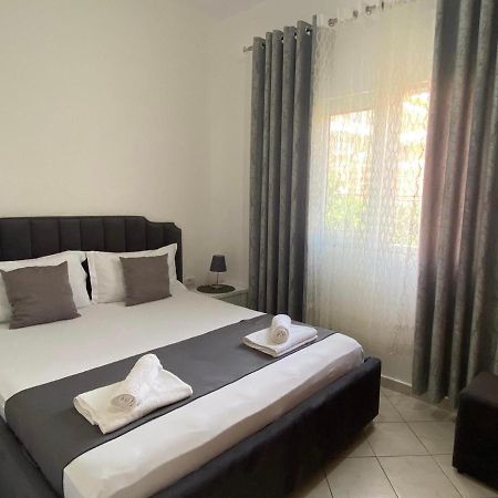 Niko Apartament Sarande Bagian luar foto